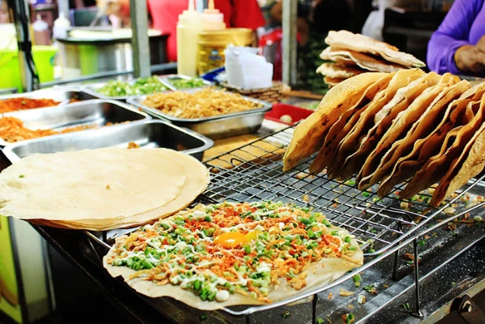 stall Hoi An night market - Pizza Vietnamese 